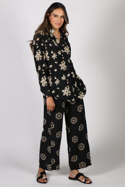 Anupamaa Palazzo Daisy Pant In Black